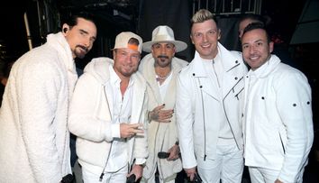 A avut cea mai bună voce din Backstreet Boys, dar boala i-a distrus-o: Brian Littrell face eforturi mari pe scenă la un eveniment major