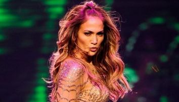 Cum le-a urat Jennifer Lopez 