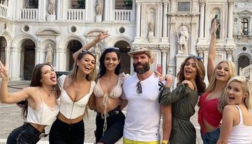 Ce mai face Dan Blizerian, supranumit „Regele Instagramului”. Celebrul jucător de poker și-ar fi dat tatăl în judecată
