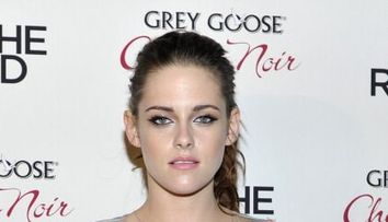 Vremea in care toti barbatii o doreau a trecut. De ce a fost Kristen Stewart votata drept cea mai neatragatoare actrita si cine completeaza topul