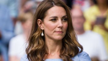 Kate Middleton a trecut printr-o „operație de urgență”, pentru îndepărtarea unui nodul. Când a avut loc intervenția chirurgicală secretă: „A dus-o la spital”