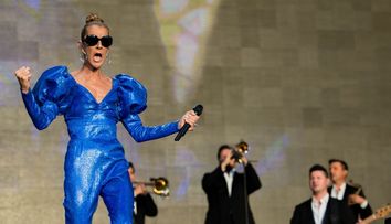 Celine Dion își îngrijorează fanii cu silueta ei firavă. Ce le raspunde vedeta