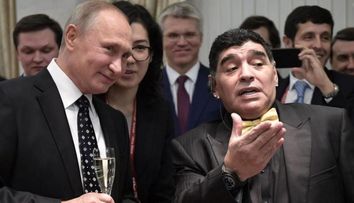 „Pe bune? Vorbim de Putin aici!” Cum l-a refuzat Maradona pe președintele Rusiei. Cei prezenți au fost siderați