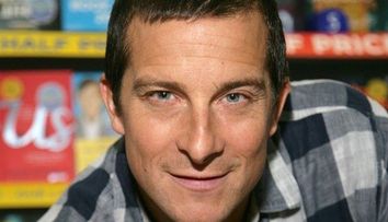 Expertul în supraviețuire Bear Grylls era să moară la filmări. Ce i s-a întâmplat