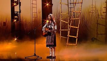 Românii au talent 2025, semifinala 2: Simona Beșleagă, cel mai emoționant moment din semifinală! O sală întreagă a aplaudat-o în picioare: „Ești un om binecuvântat de Dumnezeu”