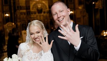 Bubu Cernea s-a căsătorit cu Elena Mogîldea. Irina Rimes, Smiley și Pavel Bartoș s-au numărat printre invitați