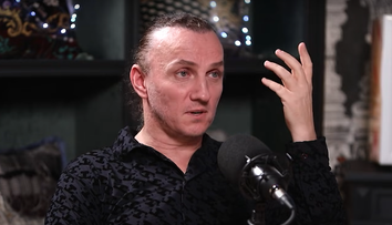 „Închisă în baie, scos ochiul”. Mihai Trăistariu a recunoscut abia acum calvarul prin care a trecut din cauza tatălui violent. Artistul a fost martor la chinurile îndurate de mama lui