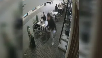 Au mâncat regește și au lăsat nota baltă! Doi tineri, filmați în timp ce fug fără să plătească nota la o terasă din Timișoara