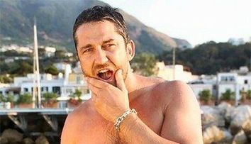 Nimeni nu se astepta la asta. Ce gest a facut Gerard Butler, in timp ce Madalina Ghenea isi vedea linistita de cariera