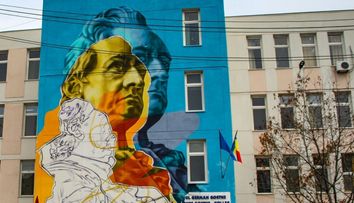 Cinci școli și licee din București au ajuns pe mâna grafferilor. Cum arată acum instituțiile de învățământ