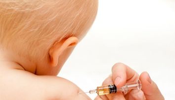 Trei bebelusi au fost vindecati de HIV la numai cateva ore de la nastere. Tratamentul cu efecte miraculoase asupra organismului