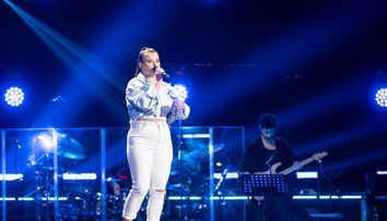 Vocea României, 13 octombrie 2023. Diana Vornicu a interpretat piesa ”Listen” și a întors un scaun: „Mi-a părut rău ca o voce ca asta să plece din concurs”