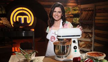 Aida Parascan lanseaza o carte de bucate. Ce retete va dezvalui castigatoarea MasterChef