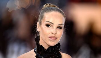 Bărbatul care i-a distrus viața și a desfigurat-o cu acid ar putea fi eliberat!  Katie Piper trăiește și azi cu durere și operații fără sfârșit: are peste 200 de intervenții, iar coșmarul continuă