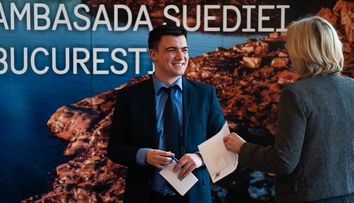 Cine se afla în spatele contului de facebook: Ambasada Suediei în România. Cristian Botan a postat un ultim mesaj