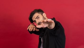Daniel Nuță este Sasha Vlahu, iar familia lui e... GROAPA: „omul iubit de toată lumea, mai puțin de...”