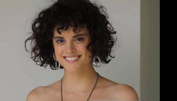 Diana Sar, despre pasiunea pentru sport.  Actrița ne-a dezvăluit ce antrenament o ajută să se mențină în formă