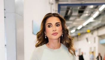Regina Rania a Iordaniei, cu un look inspirat de cultura urbană. Toată lumea vorbește despre ținuta pe care a purtat-o la München