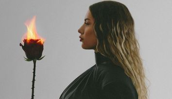 JO lansează noul single „Iartă-mă tu” chiar de ziua ei de naștere