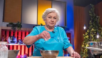 MasterChef 2025, 8 septembrie. Silvia Lazăr are 79 de ani, dar energia ei este ca la 20 de ani. Chefii au rămas impresionați de preparatul său din piept de pui: „Îmi plouă în gură!”