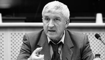 Ce venituri avea Mircea Diaconu! Pe lângă pensii, actorul beneficia de venituri substanțiale și din activitatea sa de europarlamentar