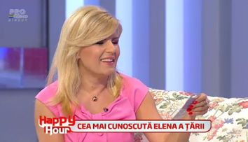 Amintiri de la casatoria Elenei Udrea. A purtat o rochie indrazneata, scurta si cu decolteu adanc. Vezi si cum a fost incaltata