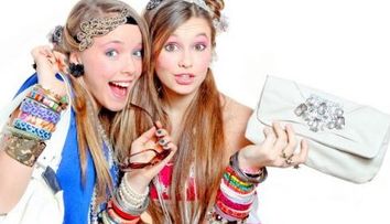10 semne ca pasiunea ta pentru moda este exagerata