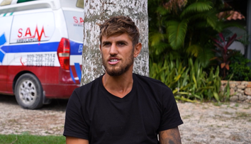 Survivor All Stars 26 martie 2024. Robert Moscalu dezăluie ce a produs accidentarea lui Alex Delea. Deși a fost avertizat, Războinicul nu a renunțat la provocare: „A căzut foarte, foarte rău”