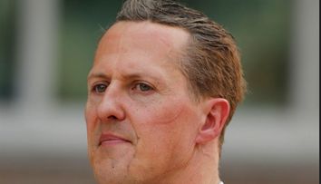 Scandal uriaș. Michael Schumacher, filmat în căruciorul cu rotile, conectat la aparatele care-l țin în viață