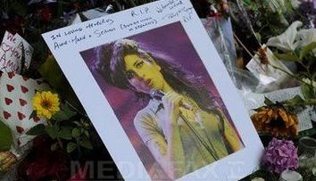 Vezi la cat sunt evaluate companiile infiintate de Amy Winehouse