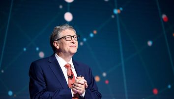 Bill Gates a primit prima doză de vaccin împotriva Covid-19. Ce mesaj a transmis fondatorul Microsoft