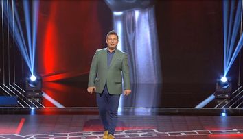 Pavel Bartos, intr-o ipostaza cum nu l-ai mai vazut pana acum. Cum se descurca prezentatorul pe ritmuri de Bollywood