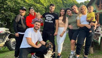 Întreaga familie îi ține pumnii lui Iancu Sterp. Războinicul primește încurajări de la mii de kilometri distanță: „Te susținem toți de aici”