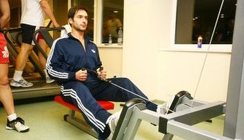 Radu Valcan, profesorul de sport din “Pariu cu viata”. Vezi cum arde 5000 de calorii pe saptamana