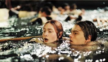Iti amintesti de fetita care a dansat cu Leonardo DiCaprio in Titanic? Cum arata la 20 ani de la premiera filmului