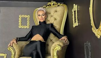 Gabriela Lucuțar, așa cum puțini o cunosc! Cum arăta „Regina Întunericului” înainte de a deveni vedetă FOTO