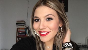 Prima imagine cu bebelusul lui Sore. Cum s-a fotografiat artista alaturi de micuta Erin