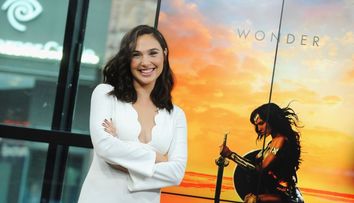 Gal Gadot, mamă pentru a treia oară. Imaginea adorabilă de familie prin care actrița a dat vestea