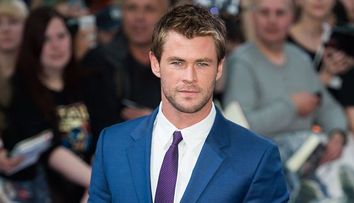 Chris Hemsworth este tata de gemeni si are o fetita superba. Cum arata sotia lui, originara din Romania