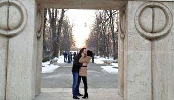 Stefan Stan are o noua iubita. Este una dintre cele mai dorite femei din Romania, mai ales dupa ce a pozat in revista cu 