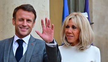 Motivul pentru care Brigitte a fost la un pas să refuze cererea în căsătorie a lui Emmanuel Macron. Dezvăluiri despre relația începută când actualul președinte al Franței avea doar 15 ani