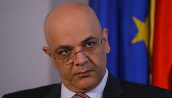 VIDEO Tu știi ce ar trebui să faci în caz de cutremur? Ce spune secretarul de stat Raed Arafat despre siguranța cetățenilor