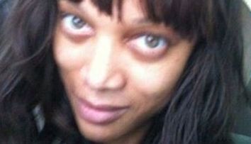 Tyra Banks fara machiaj - iti place sau nu?