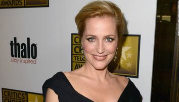 Agentul Scully se intoarce pe micul ecran. Ce rol va interpreta si cum arata Gillian Anderson la 10 ani dupa serialul 