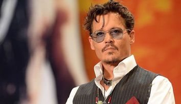 Johnny Depp, apărat de fostele iubite Vanessa Paradis și Winona Ryder: „Nu e un bătăuș”