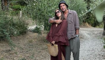 Adela Popescu și soțul ei, vacanță în Toscana alături de Smiley și Gina Pistol. Cum arată vila în care s-au cazat