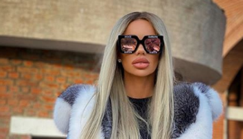 Bianca Drăgușanu, talie ireal de subțire în cele mai noi imagini