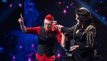 Rogue, magicianul din New York care te lasă mut de uimire. Andra a fost invitată pe scenă pentru a asista la un număr periculos