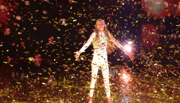 Românii au talent 2023: Taheira Sașa, acrobata de 13 ani pentru care Dragoș Bucur a apăsat Golden Buzz-ul
