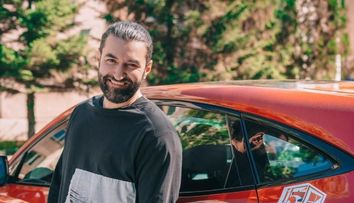 Smiley, imagine adorabilă cu micuța Josephine în brațe. „Procedeu rapid de a uita toate grijile”
